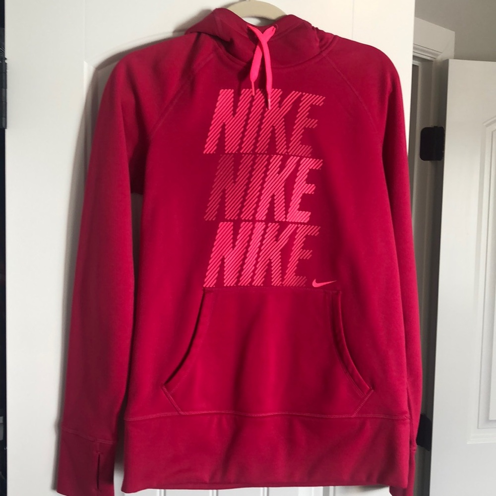 Nike pink therma-fit hoodie